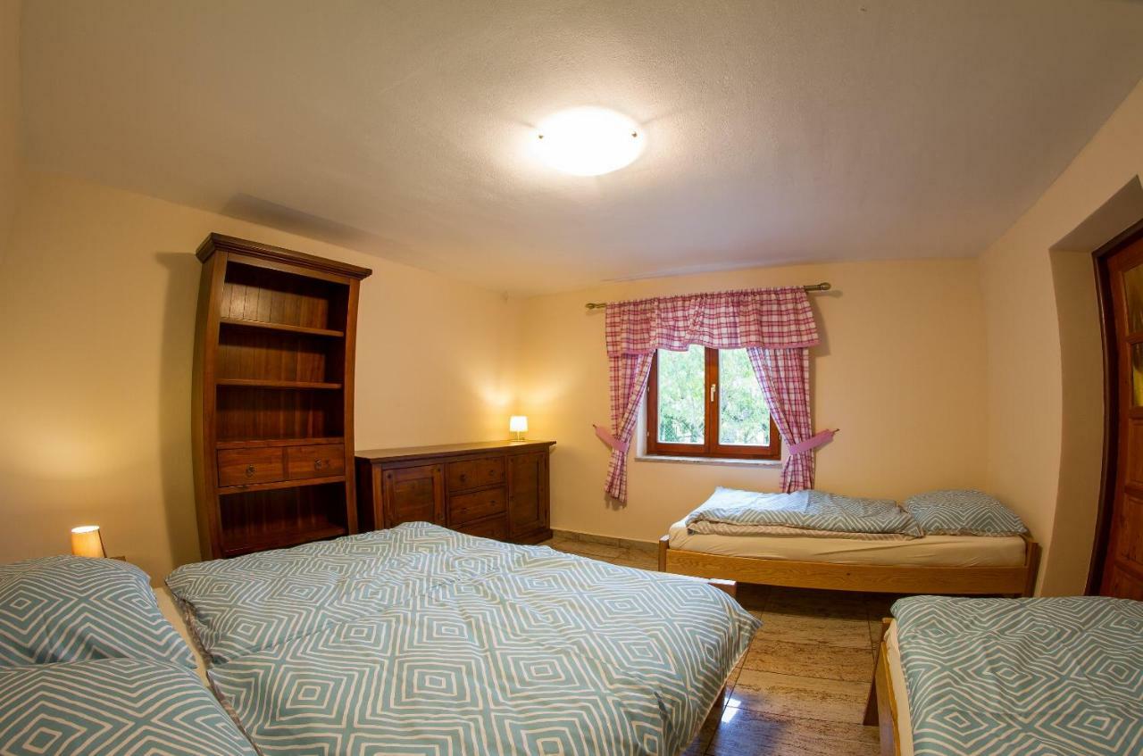 Burg Nad Banskou Stiavnicou Guest House Stiavnicke Bane Bagian luar foto