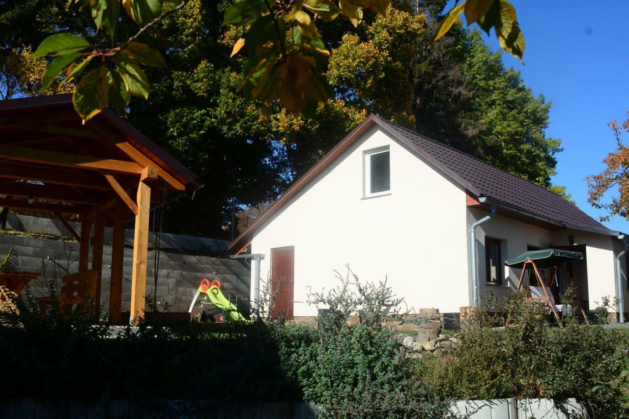 Burg Nad Banskou Stiavnicou Guest House Stiavnicke Bane Bagian luar foto